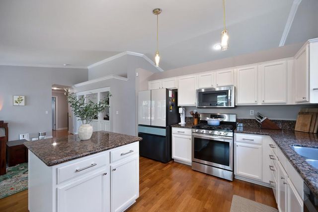 3878 Stemmler Dr, Sacramento, CA 95834