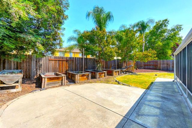 3878 Stemmler Dr, Sacramento, CA 95834