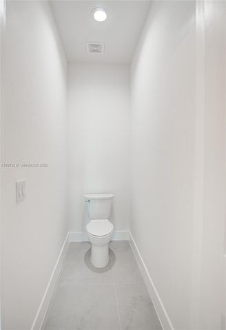 3802 SE 12th Ave., Cape Coral, FL 33904