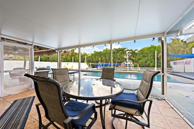1005 Mohawk Street, Jupiter, FL 33458