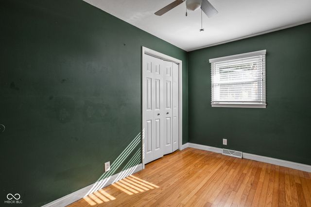 6904 W Lockerbie Drive, Indianapolis, IN 46214