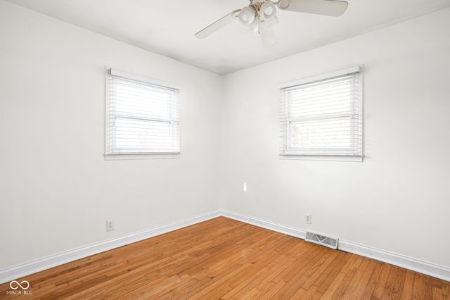 6904 W Lockerbie Drive, Indianapolis, IN 46214