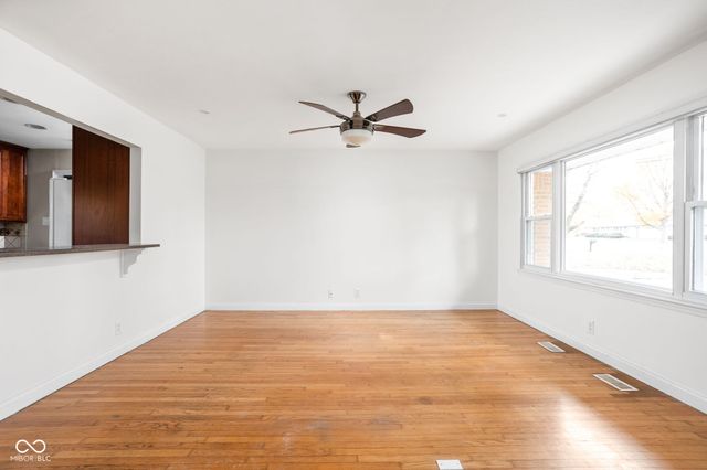 6904 W Lockerbie Drive, Indianapolis, IN 46214