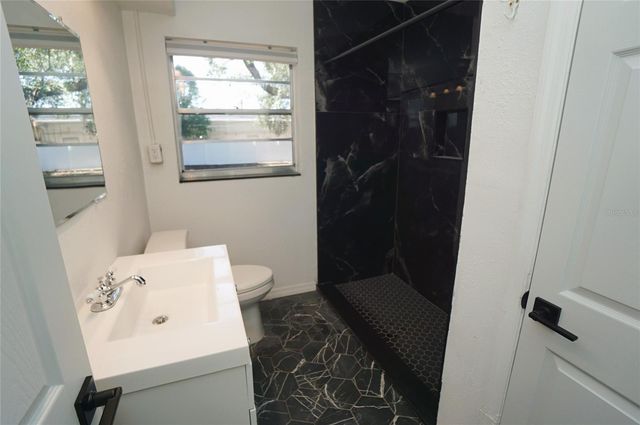 3916 W NORTH A STREET, Tampa, FL 33609