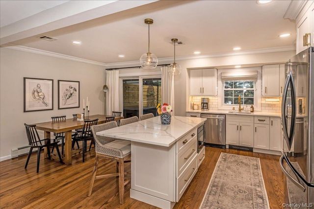 79 N Cedar Street, Massapequa, NY 11758