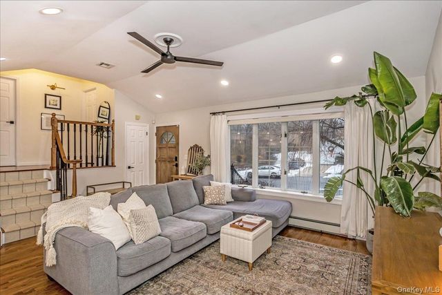 79 N Cedar Street, Massapequa, NY 11758