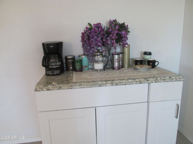 6085 S EUCLID Drive, Claypool, AZ 85532