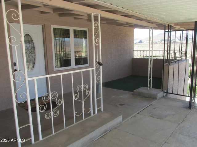 6085 S EUCLID Drive, Claypool, AZ 85532
