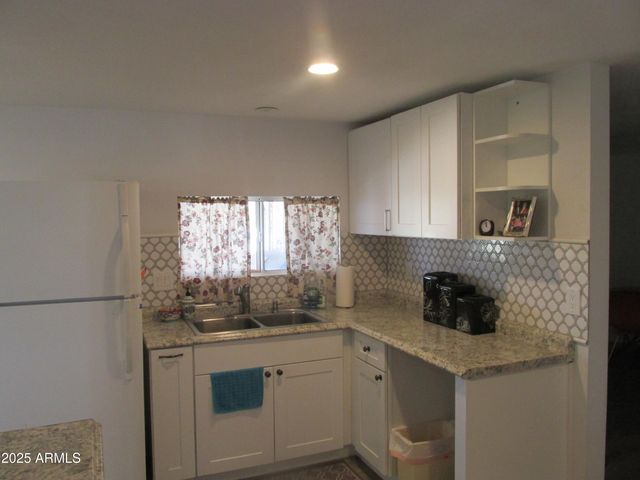 6085 S EUCLID Drive, Claypool, AZ 85532