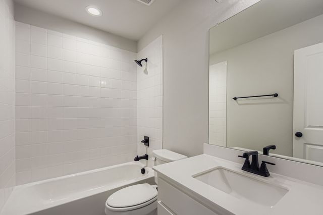 4446 Timberdrift Street, Midlothian, TX 76065