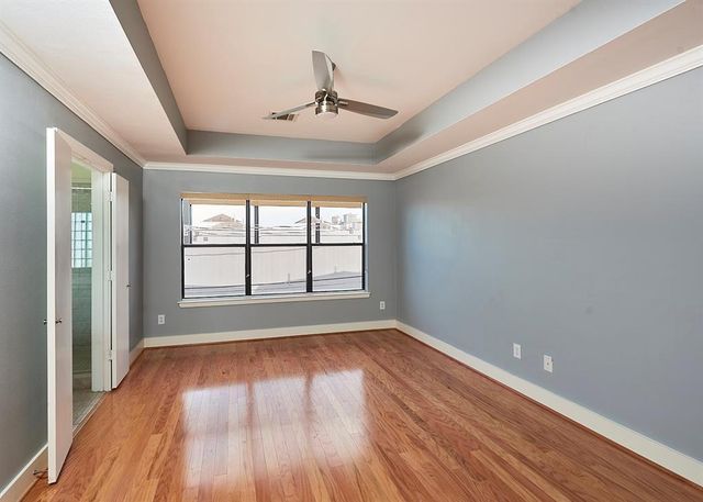 3570 Link Valley Drive, Houston, TX 77025