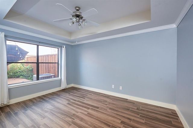 3570 Link Valley Drive, Houston, TX 77025