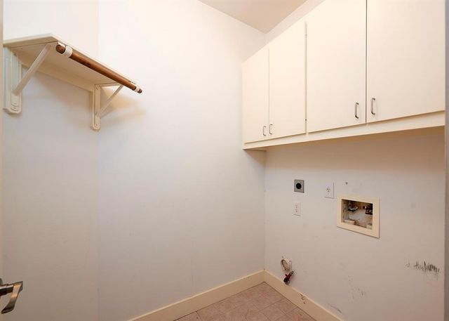 3570 Link Valley Drive, Houston, TX 77025