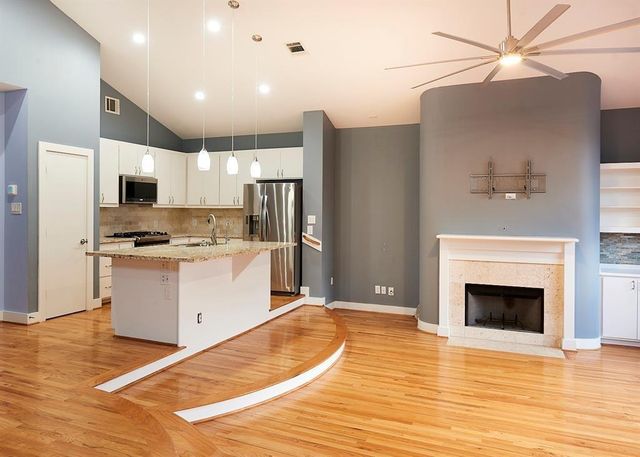 3570 Link Valley Drive, Houston, TX 77025