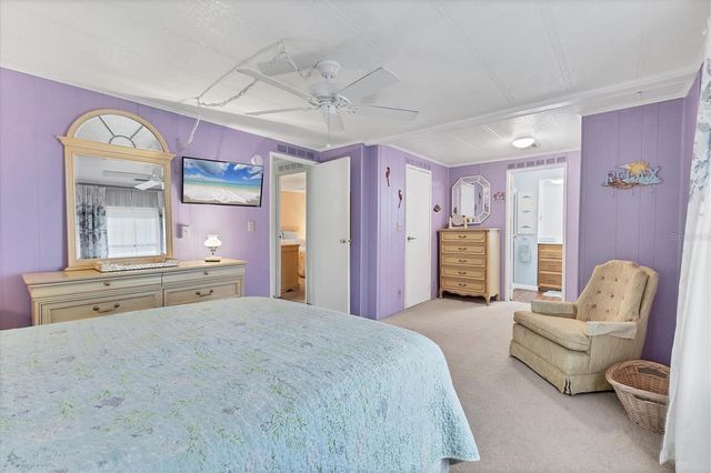 24 S EASTER ISLAND CIRCLE, Englewood, FL 34223