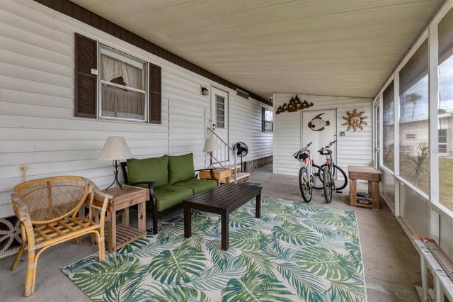 24 S EASTER ISLAND CIRCLE, Englewood, FL 34223