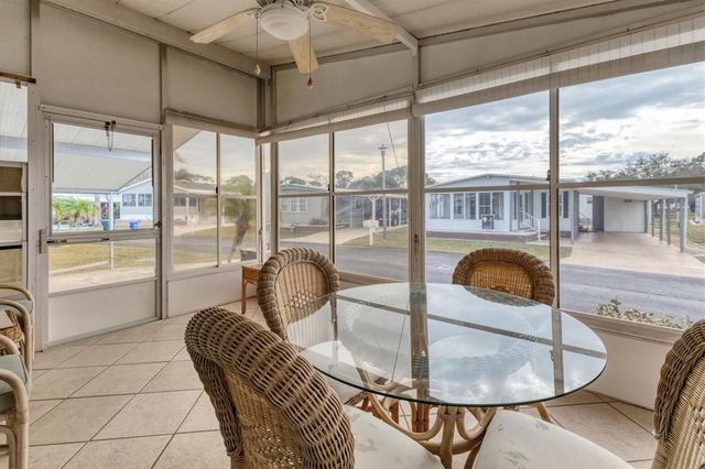 24 S EASTER ISLAND CIRCLE, Englewood, FL 34223