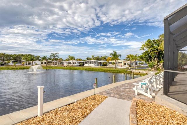 24 S EASTER ISLAND CIRCLE, Englewood, FL 34223