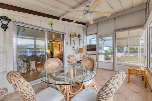 24 S EASTER ISLAND CIRCLE, Englewood, FL 34223