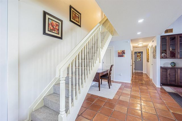 5427 VILLA D'ESTE COURT, Wesley Chapel, FL 33543