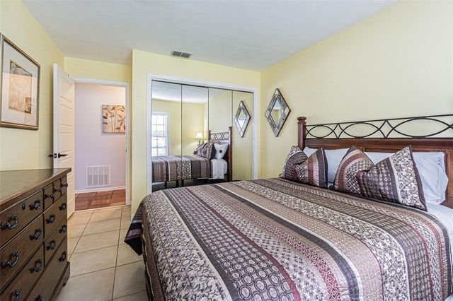 5427 VILLA D'ESTE COURT, Wesley Chapel, FL 33543