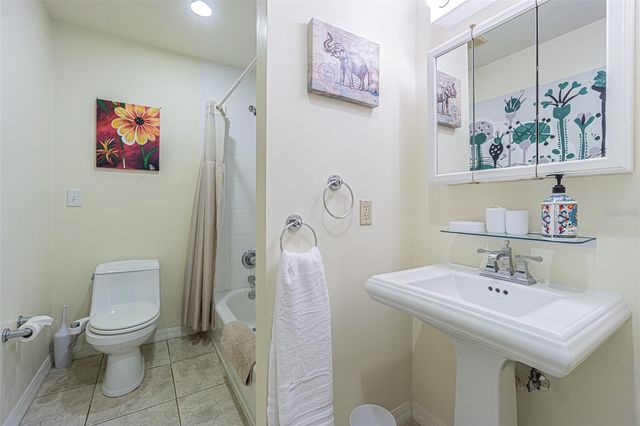 5427 VILLA D'ESTE COURT, Wesley Chapel, FL 33543