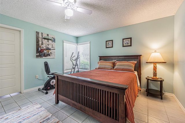 5427 VILLA D'ESTE COURT, Wesley Chapel, FL 33543