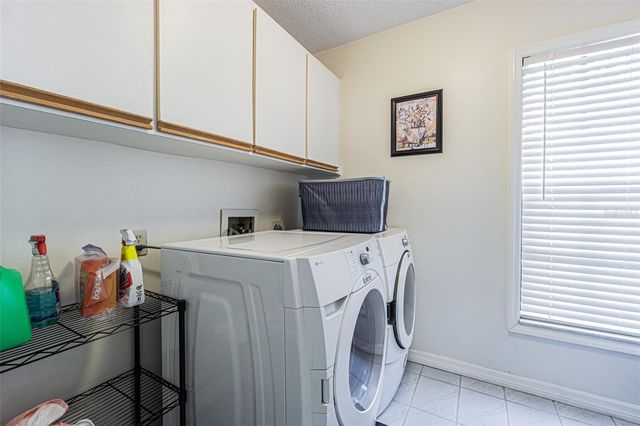 5427 VILLA D'ESTE COURT, Wesley Chapel, FL 33543