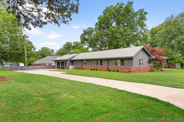 4701 Girard Street, Muskogee, OK 74401