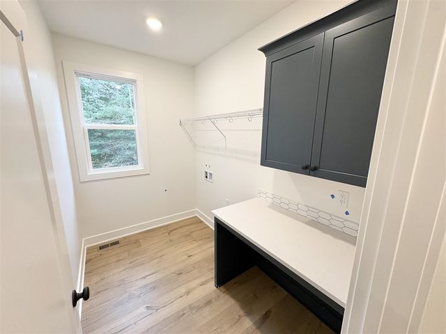 9197 Alaska Avenue, Caledonia, MI 49316