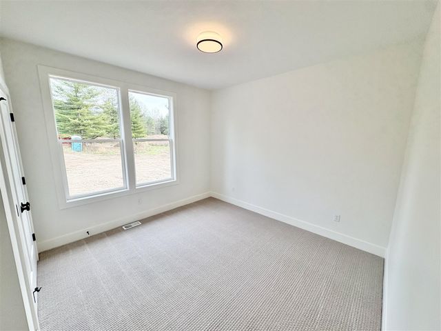 9197 Alaska Avenue, Caledonia, MI 49316