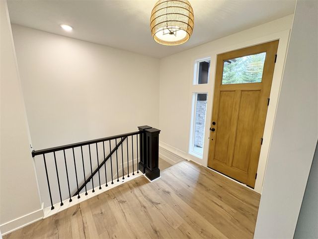 9197 Alaska Avenue, Caledonia, MI 49316