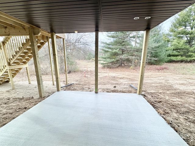 9197 Alaska Avenue, Caledonia, MI 49316