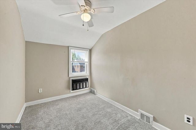 1030 AGNEW DR, Drexel Hill, PA 19026