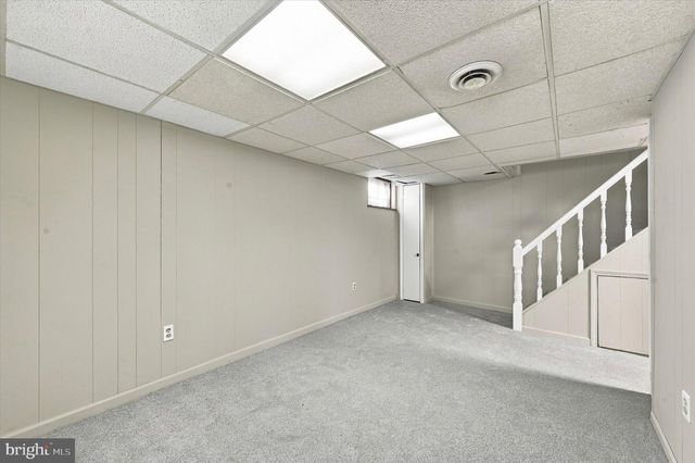 1030 AGNEW DR, Drexel Hill, PA 19026