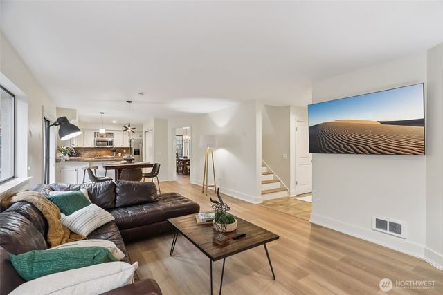 1018 4th Avenue S, Edmonds, WA 98020