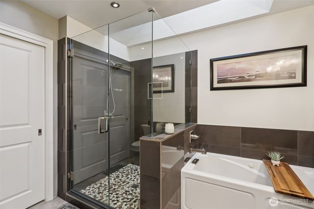 1018 4th Avenue S, Edmonds, WA 98020