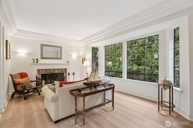 1018 4th Avenue S, Edmonds, WA 98020