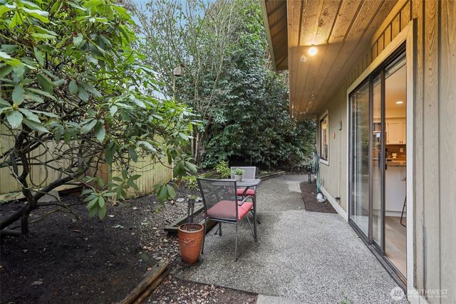 1018 4th Avenue S, Edmonds, WA 98020