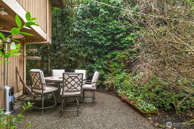 1018 4th Avenue S, Edmonds, WA 98020