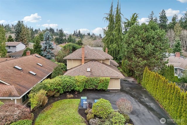 1018 4th Avenue S, Edmonds, WA 98020
