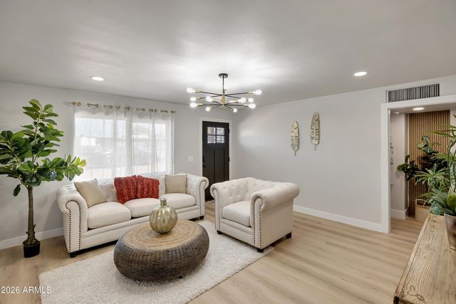 1547 W COCOPAH Street, Phoenix, AZ 85007