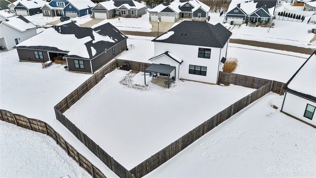 2706 Executive Drive, Troy, OH 45373