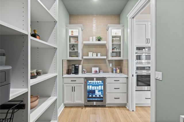 709 ESTATES BOULEVARD, Tarpon Springs, FL 34688