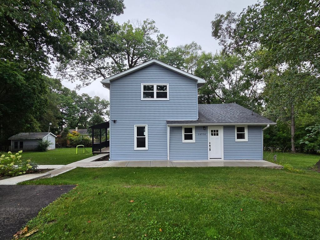 34974 N Lincoln Avenue, Lake Villa, IL 60046