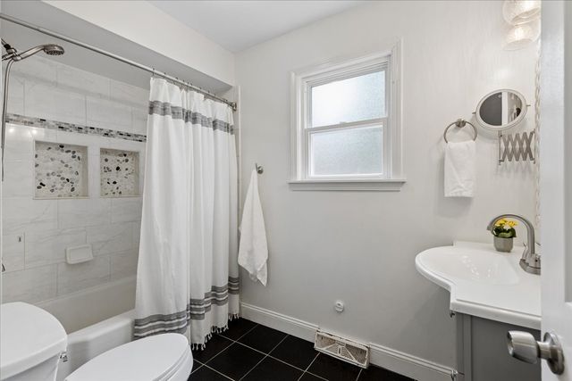 552 Burton Avenue, Highland Park, IL 60035