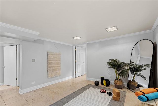 552 Burton Avenue, Highland Park, IL 60035