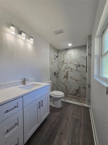 131 FISHER ROAD, Ocklawaha, FL 32179