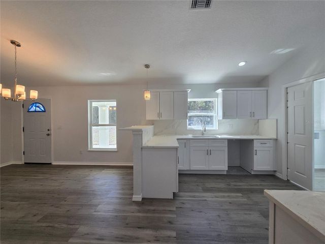 131 FISHER ROAD, Ocklawaha, FL 32179