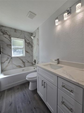 131 FISHER ROAD, Ocklawaha, FL 32179